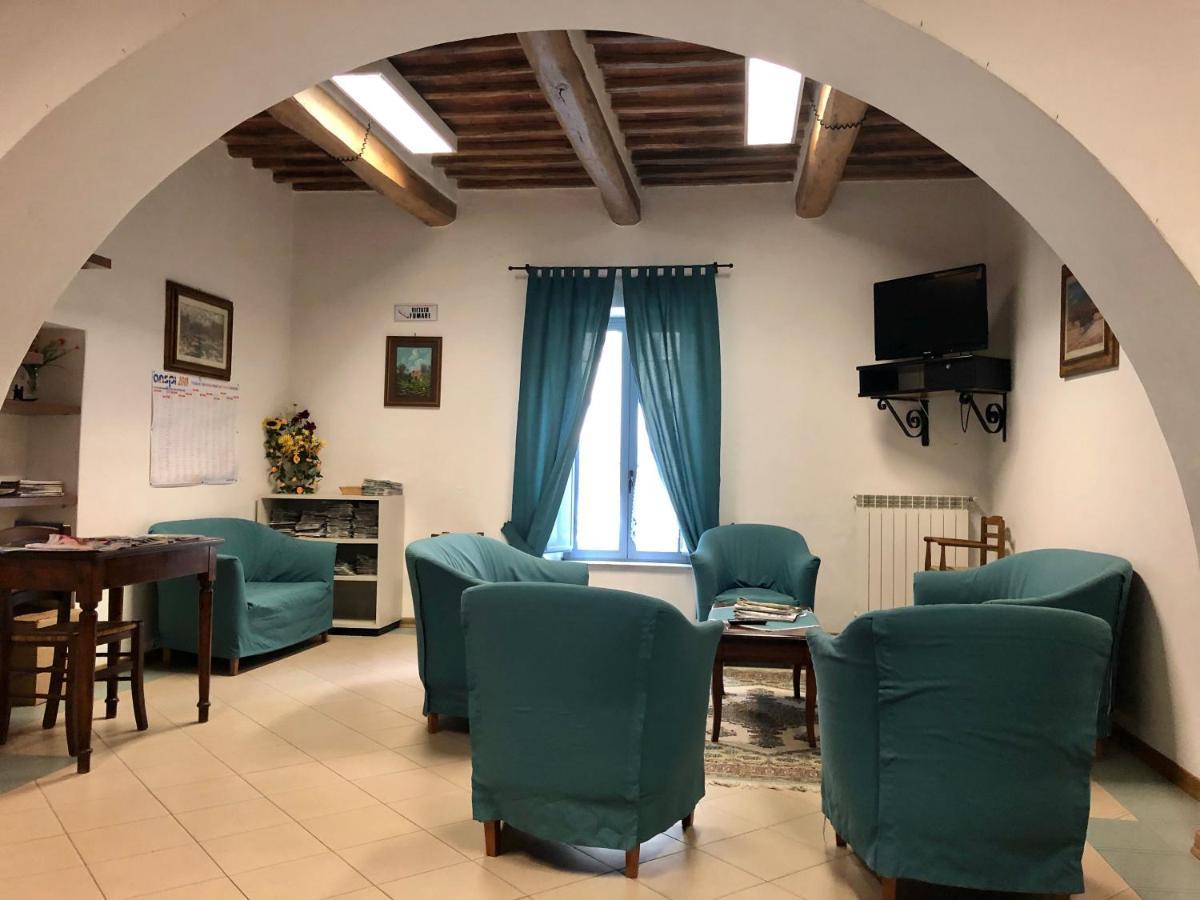 Hotel Residenza Pitigliano Gens Petilia - Nuova Gestione Exterior foto