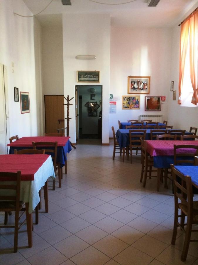 Hotel Residenza Pitigliano Gens Petilia - Nuova Gestione Exterior foto