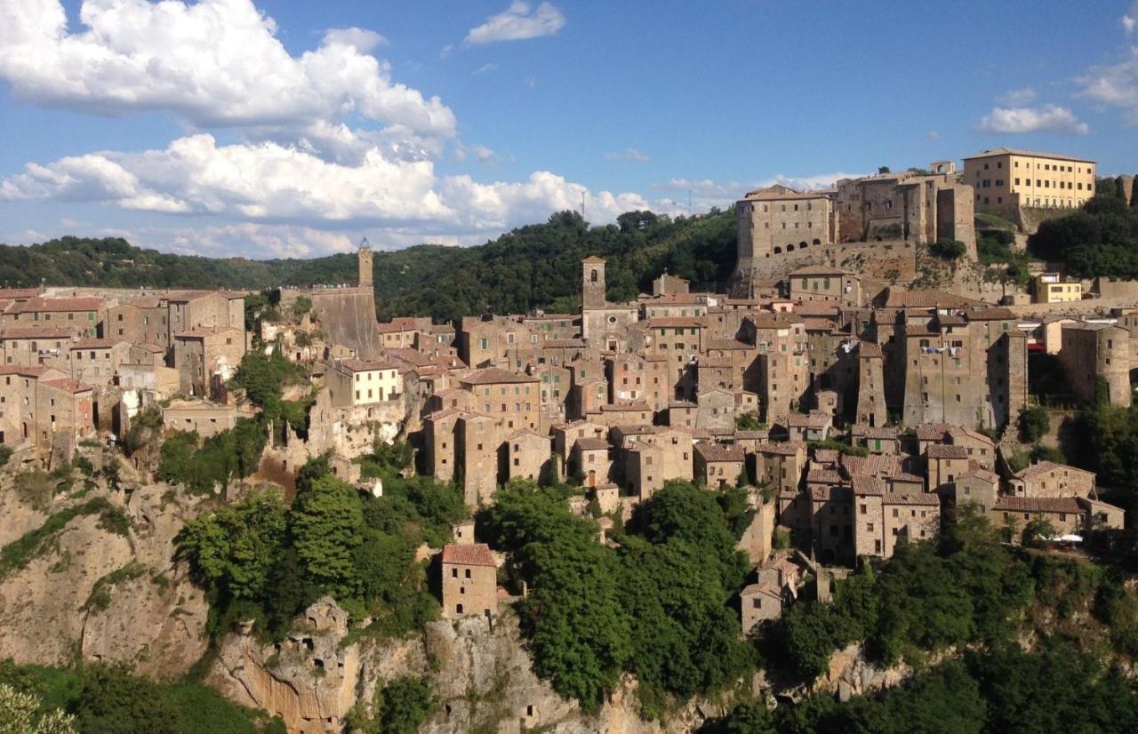 Hotel Residenza Pitigliano Gens Petilia - Nuova Gestione Exterior foto
