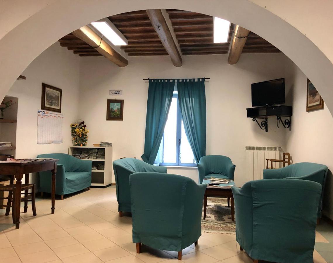 Hotel Residenza Pitigliano Gens Petilia - Nuova Gestione Exterior foto